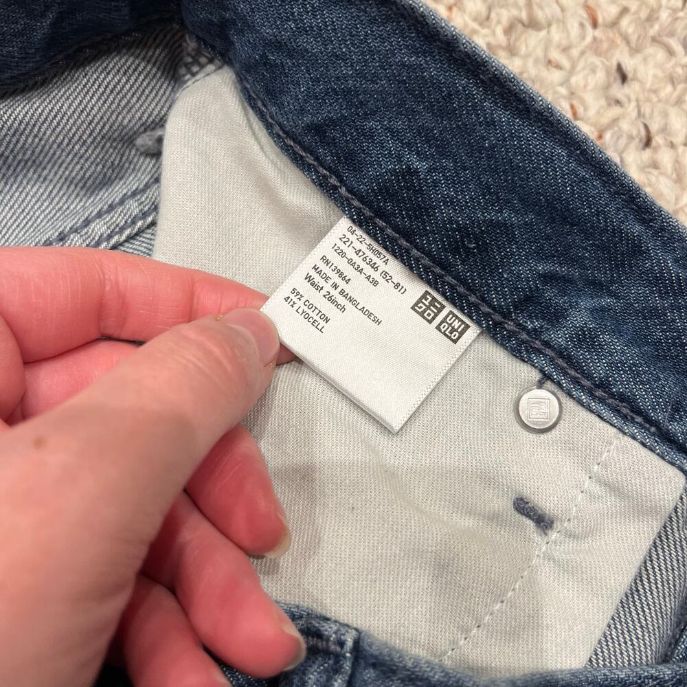 Uniqlo Wide Leg Crop Jeans Women's Sz 26 Dark Wash Inseam 23" Casual - Picture 4 of 5